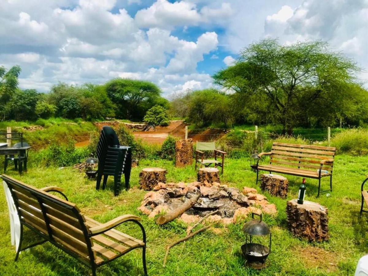 Oldonyo Orok Lodge Kajiado Eksteriør bilde